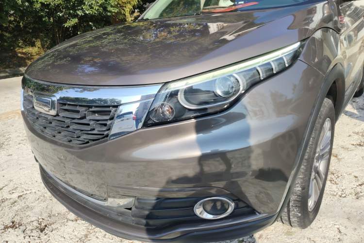 Used Qoros 5 2018 1.6T Automatic Prestige Model
