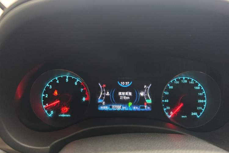 Used BYD Song 2017 Gaishe Upgrade Edition 1.5TID Automatic Elite Model Instrument Cluster