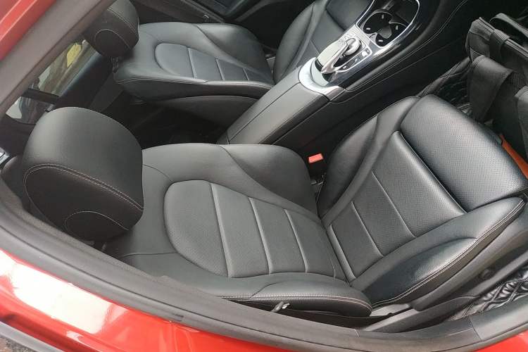 Used Mercedes-Benz GLC Coupe 2017 GLC 200 4MATIC Coupe SUV