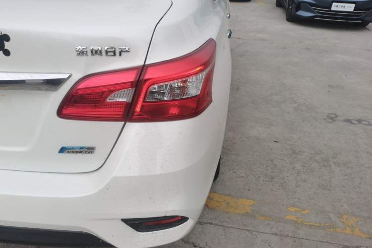 Used Nissan Sylphy 2018 1.6XV CVT Deluxe Edition Exterior 3