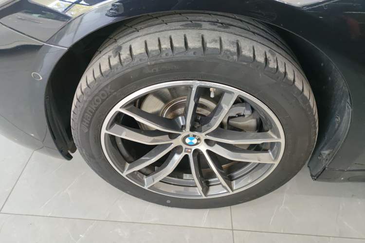 Used BMW 5 Series 2022 Second Facelift 525Li M Sport Package
