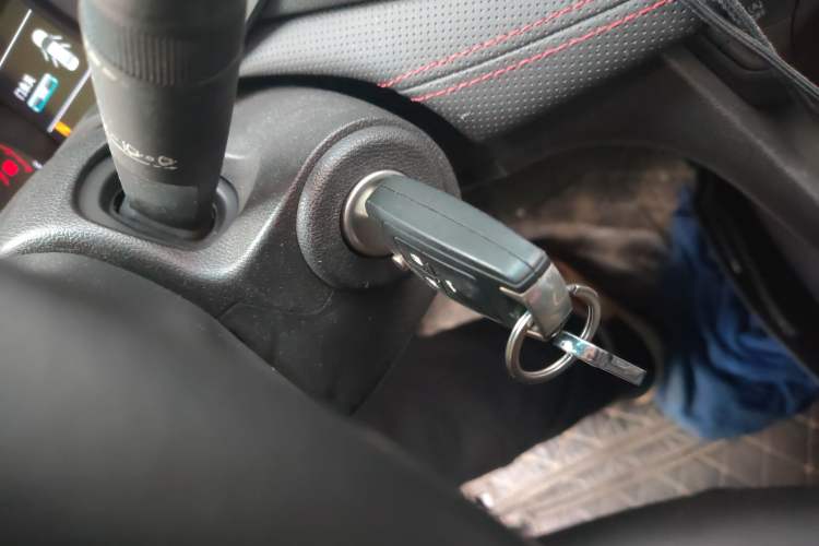 Used Chevrolet Monza 2020 Light Hybrid RS 330T Automatic Comfort Edition