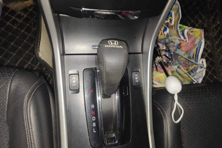 Used Honda Accord 2015 2.0L LXS Elite Edition Gear Lever