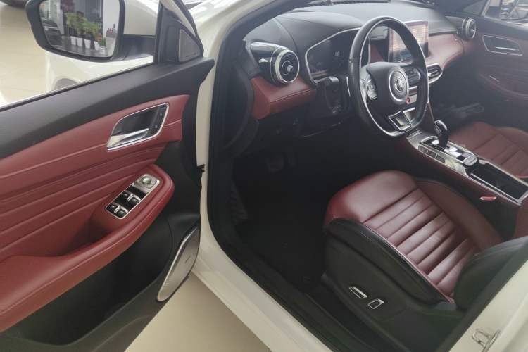 Used MG HS 2019 30T Automatic 2WD Trophy Supreme Edition China VI Standard