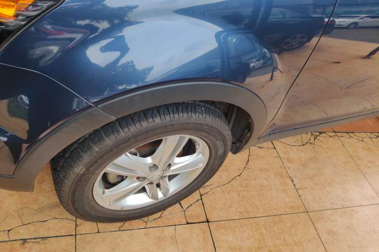 Used SsangYong Korando 2014 2.0L Gasoline 4x4 Automatic Luxury Navigation Edition