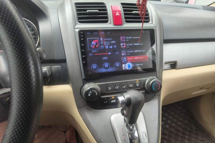 Used Honda CR-V 2010 2.0L Automatic Four-Wheel Drive Classic Edition Audio And AC Panel