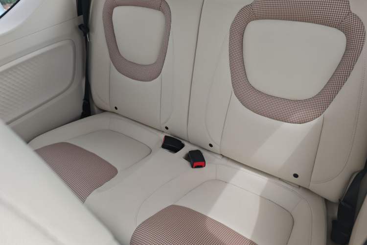 Used Wuling Hongguang MINIEV 2024 3rd Generation 215km Youth Edition Left Rear Seat