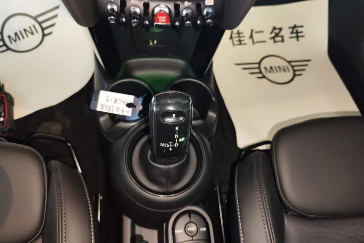 Used MINI MINI 2019 1.5T COOPER Classic Edition Five-Door Version