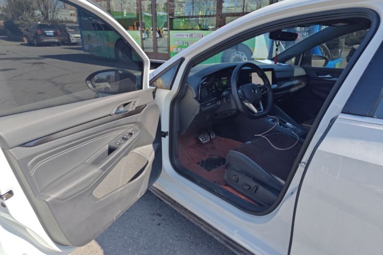 Used Volkswagen Golf 2021 280TSI DSG R-Line
