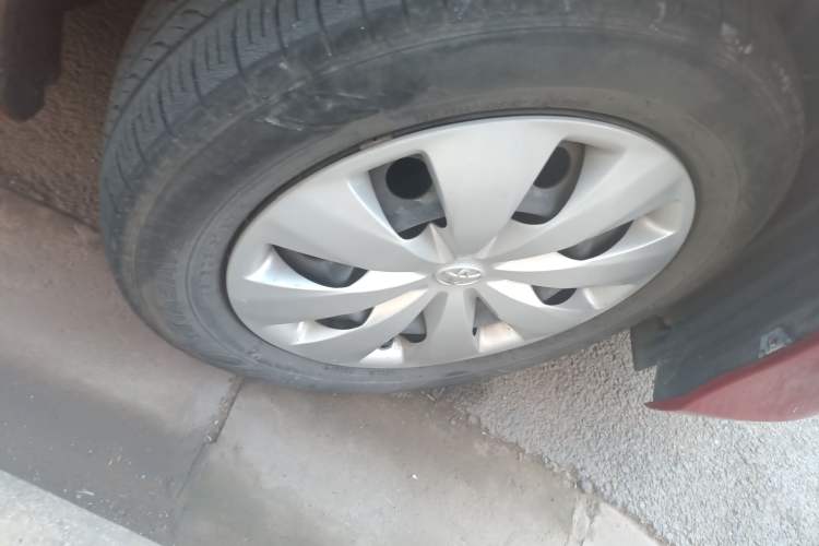 Used Toyota YARiS L Zhi Xiang 2020 1.5L CVT Leading Edition Right Front Wheel Hub