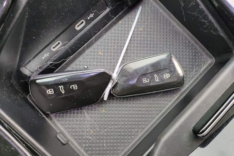 Used Volkswagen Tavendor 2023 380TSI Four-Wheel Drive R-Line Cruise Edition