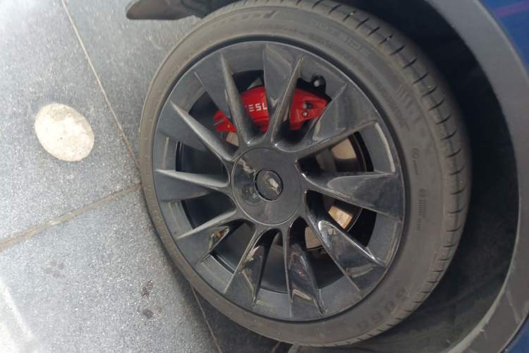 Used Tesla Model Y 2022 Rear-Wheel-Drive Version