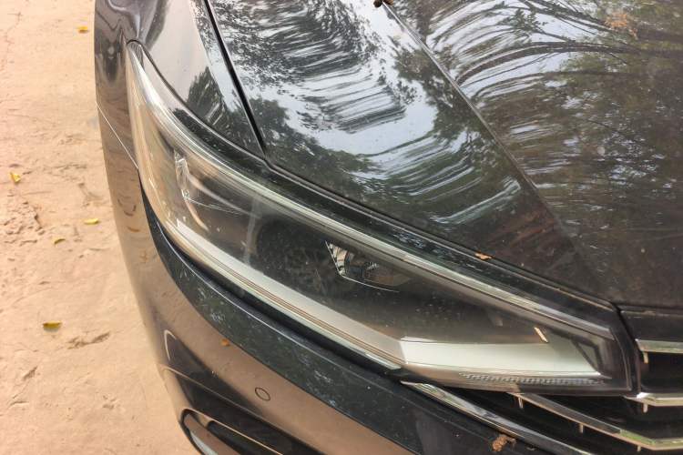 Used Volkswagen Magotan 2023 2 Million Units Commemorative Edition 330TSI DSG Luxury Version Exterior 6