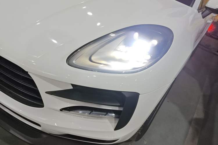 Used Porsche Macan 2018 Macan 2.0T