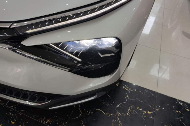 Used Citroen C5 X 2023 1.6T Enjoy the Extraordinary Left Front Headlight