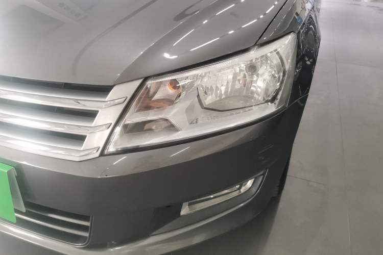 Used Volkswagen Santana 2013 1.6L Automatic Comfort Edition
