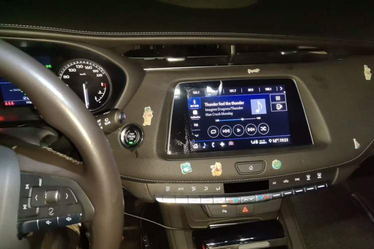 Used Cadillac XT4 2020 28T Two-Wheel Drive Tech Version Audio And AC Panel