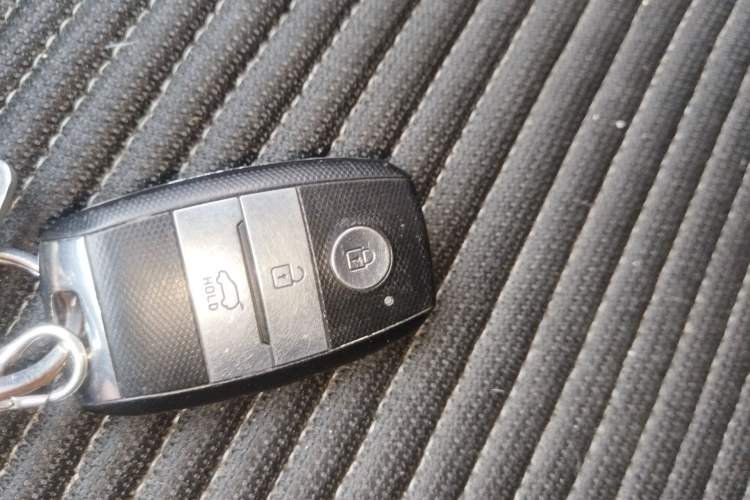 Used Kia kx1 Stonic 2019 1.4L Automatic Fun Edition China VI