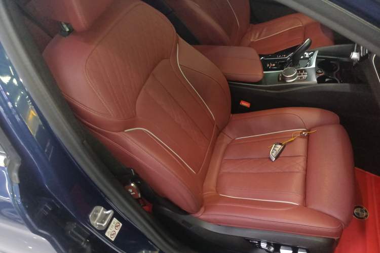 Used BMW 5 Series New Energy 2021 535Le Pioneer Edition M Sport Package
