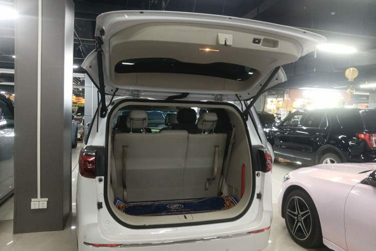 Used Buick GL8 2022 ES Landtrek 653T Comfort Edition
