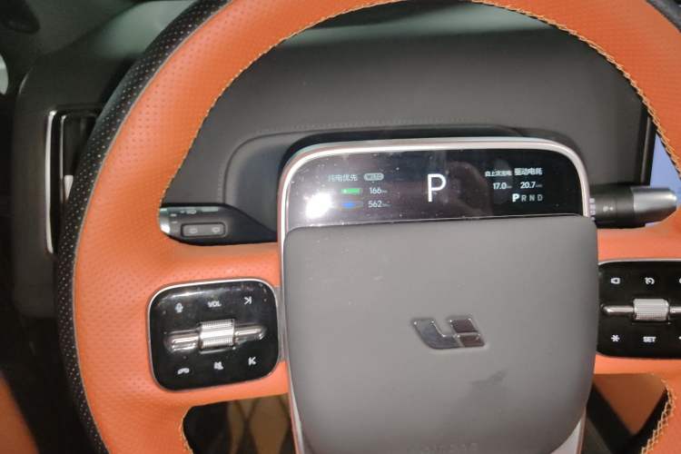 Used Li Auto L7 2023 Pro Model
