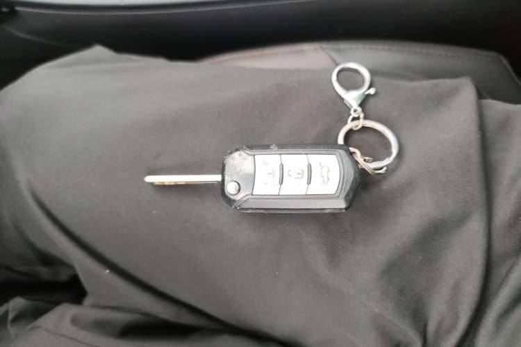 Used GAC Trumpchi GS4 2017 235T Manual Two-Wheel Drive Luxury Edition Vehicle Key