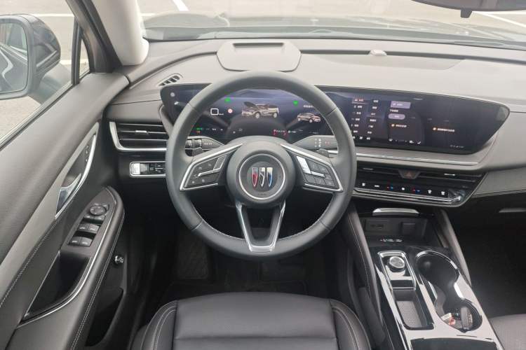 Used Buick Envision 2025 25T Entry-Grade Platinum Edition
