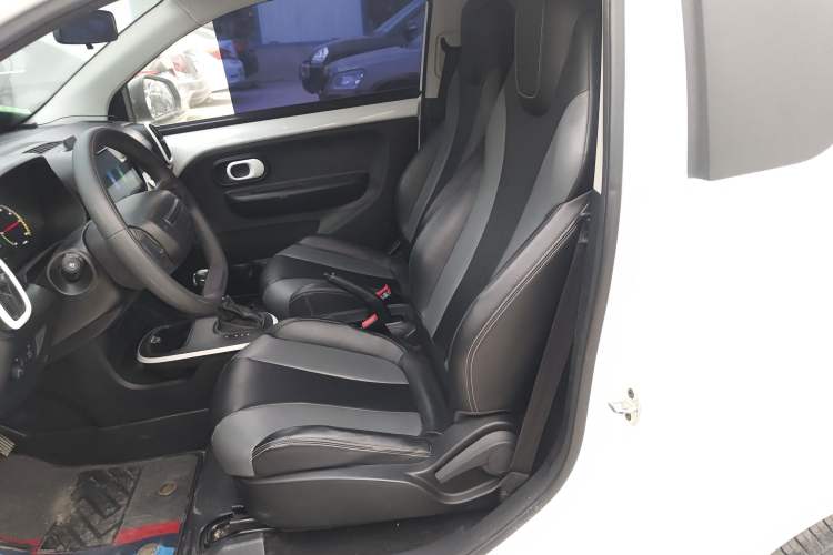 Used Roewe Clever 2022 311km QiQi BoBo Edition