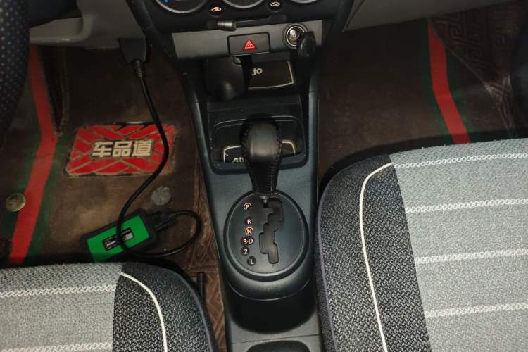 Used Suzuki Alto 2016 1.0L Automatic Deluxe Xuan Dong Edition Gear Lever