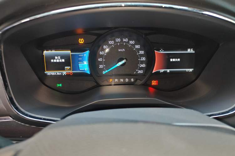 Used Ford Taurus 2017 EcoBoost 245 Luxury Model Instrument Cluster