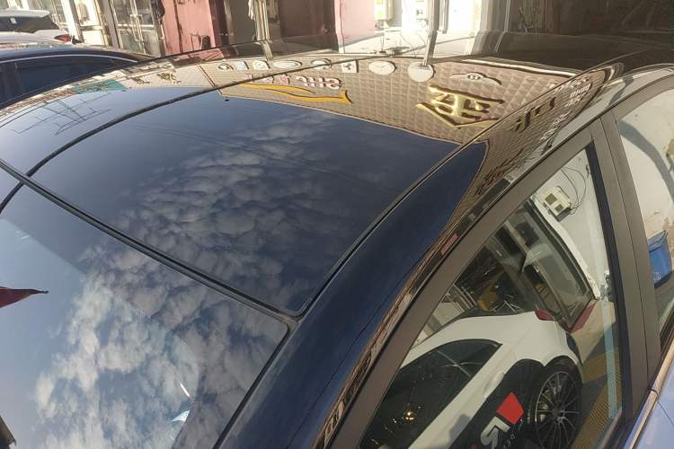 Used Livan Livan 7 2023 605 km ZHU FENG