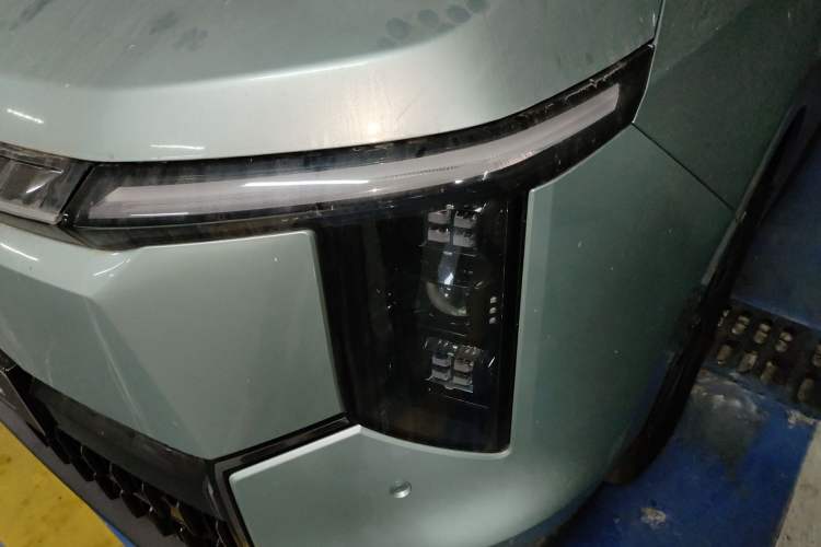 Used SAIC MAXUS Dajia 7 2024 Revised Version Super Hybrid Long-Range Edition Enjoyment Version Left Front Headlight