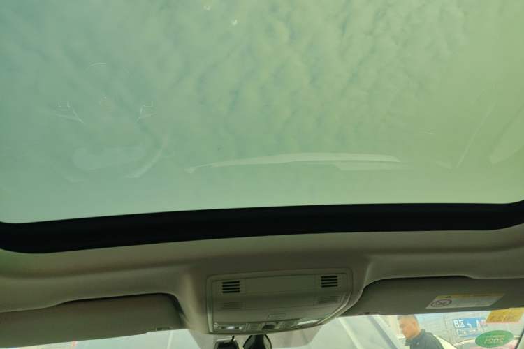 Used Volkswagen Tharu 2021 280TSI Two-Wheel Drive Comfort Edition
