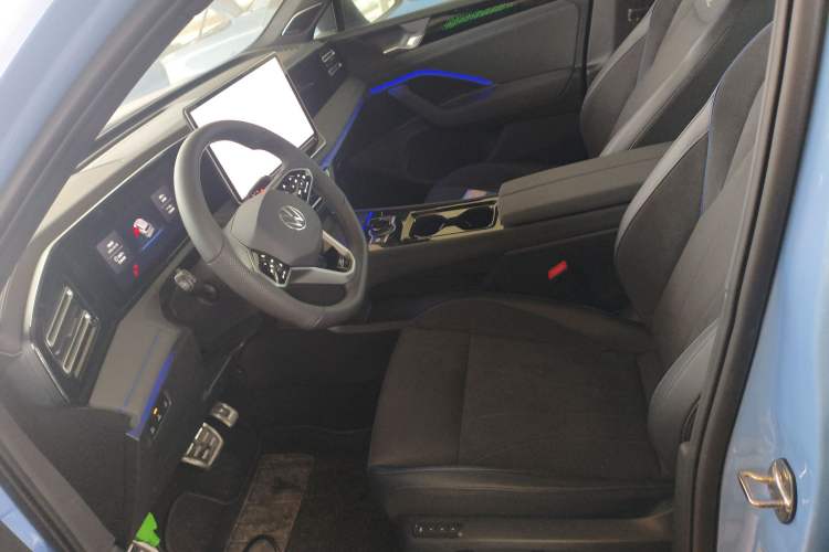 Used Volkswagen Tiguan L 2026 Model, PRO 380TSI Four-Wheel Drive R-Line Smart Luxury Edition Left Front Seat