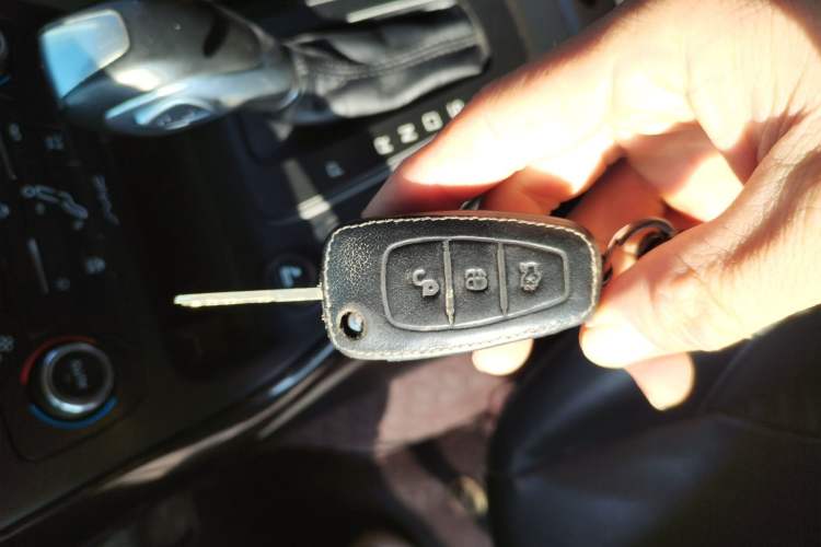 Used Ford Focus 2015 Hatchback 1.6L Automatic Fashion Edition
