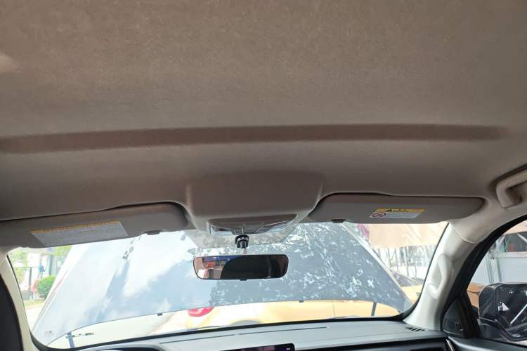 Used Great Wall Poer 2025 2.0T Commercial Pickup Truck Automatic Diesel 4x4 Comfort Edition Headliner