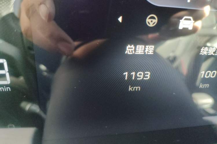 Used Hongqi H5 2025 1.5T DCT Qiyun 500 000th Unit Commemorative Edition
