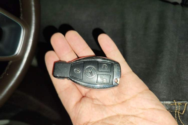 Used Mercedes-Benz GLC 2019 GLC 260 L 4MATIC Dynamic Model