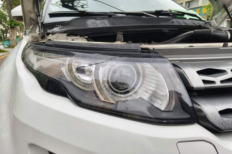 Used Land Rover Range Evoque 2014 2.0T 5-Door Luxury Edition