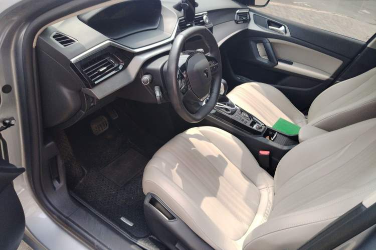 Used Peugeot 408 2022 1.6T Dream Edition
