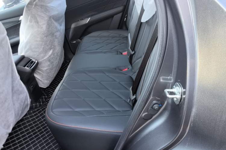 Used CHANGAN CS75 PLUS 2025 4th Generation 1.5T New Blue Whale Smart Flagship Version Left Rear Seat