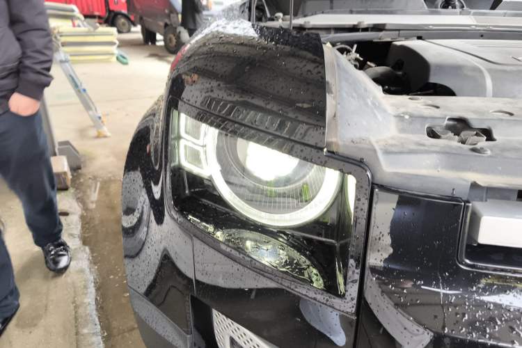 Used Land Rover Defender 2022 90 2.0T P300 Tiger-Power Ambition Edition