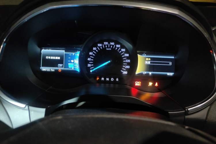 Used Ford Edge 2018 EcoBoost 245 Two-Wheel-Drive Titanium 7-Seater China V Standard Instrument Cluster