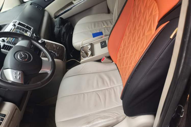 Used Mazda 8 2013 2.5L Ultimate Edition
