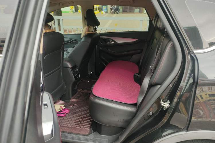 Used Baojun 560 2015 1.8L manual luxury version