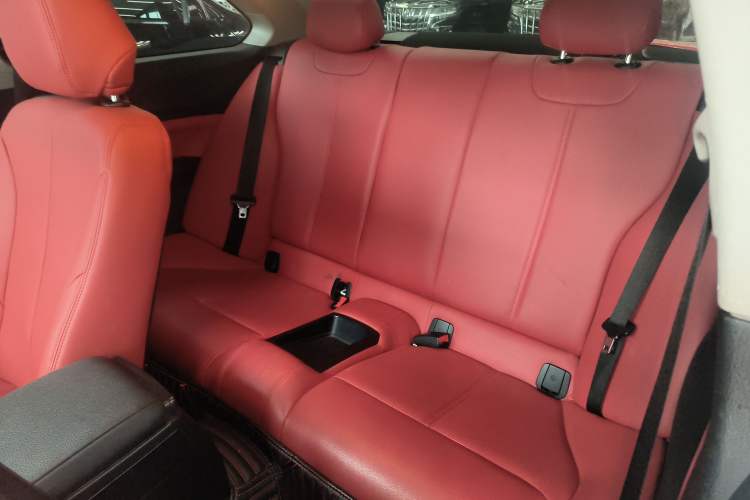 Used BMW 2 Series 2017 220i Leading Model