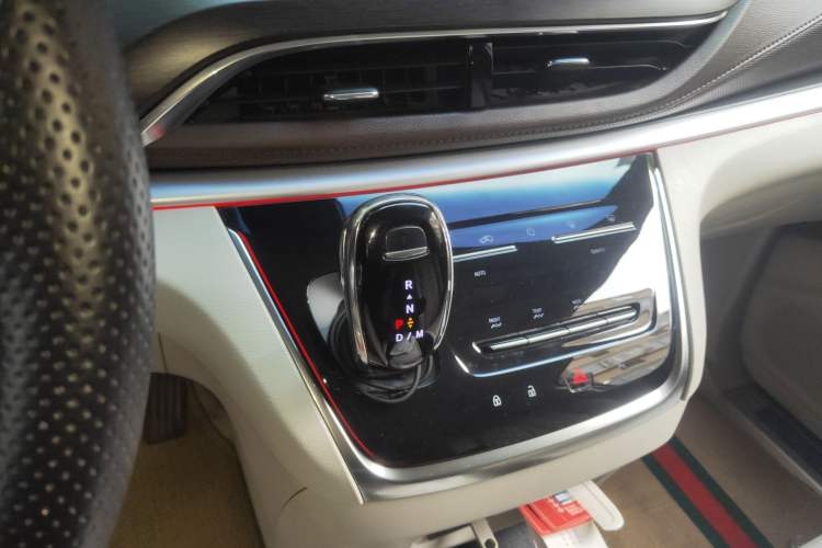 Used Buick GL8 2021 Land Cruiser Executive Class 652T Comfort Model
