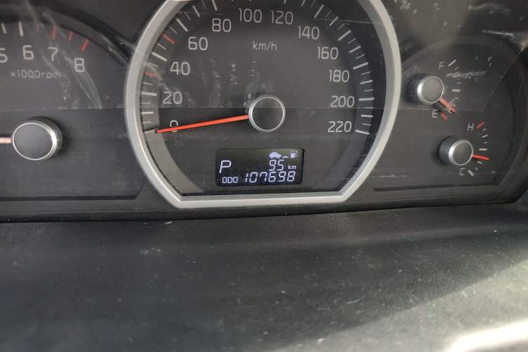 Used Kia Sportage 2013 2.0L Automatic Two-Wheel Drive GLS Trim Odometer Close Up