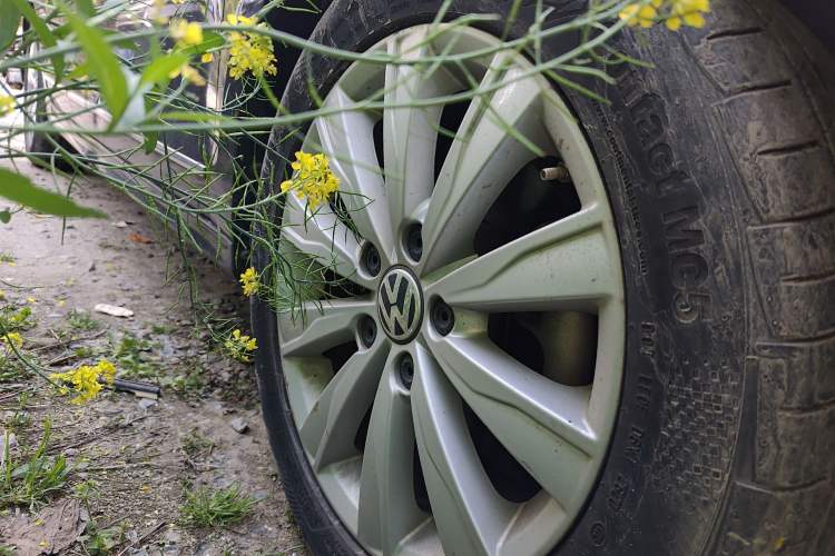 Used Volkswagen Sagitar 2015 230TSI Automatic Comfort Version
