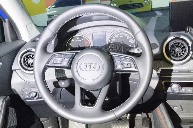 Used Audi Q2L 2022 35 TFSI Fashion Dynamic Model
